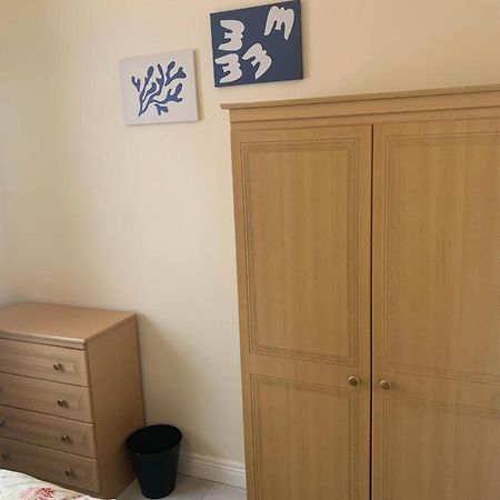 One Bedroom Apartment Dublin Buitenkant foto